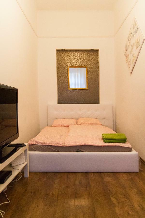 Awesome Apartment บูดาเปสต์ ภายนอก รูปภาพ
